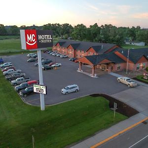 Miles City Hotel & Suites